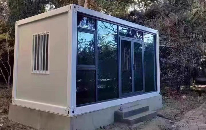 ���b���ӷ��������b�